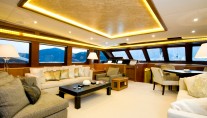 Sailing Yacht DAIMA - Saloon